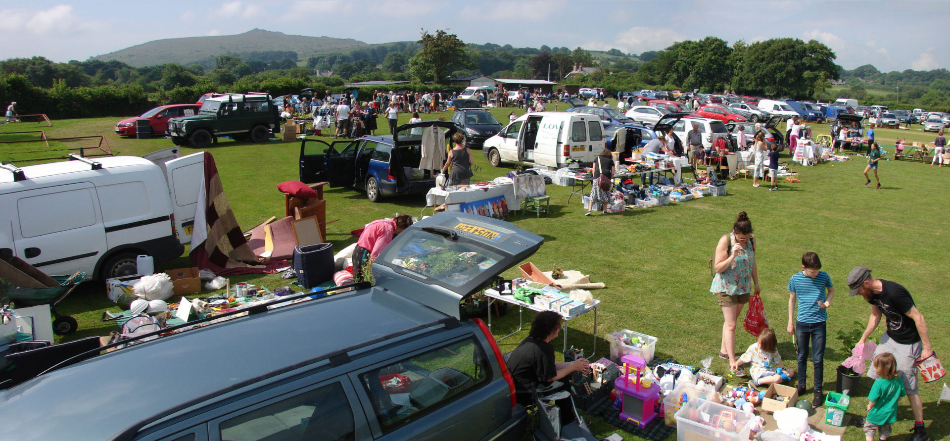 Rabbit Run Car Boot Sale, West Midlands