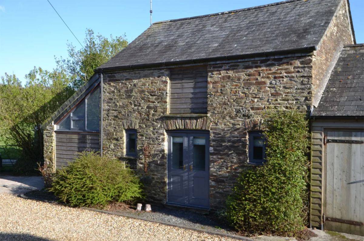 Intake barn