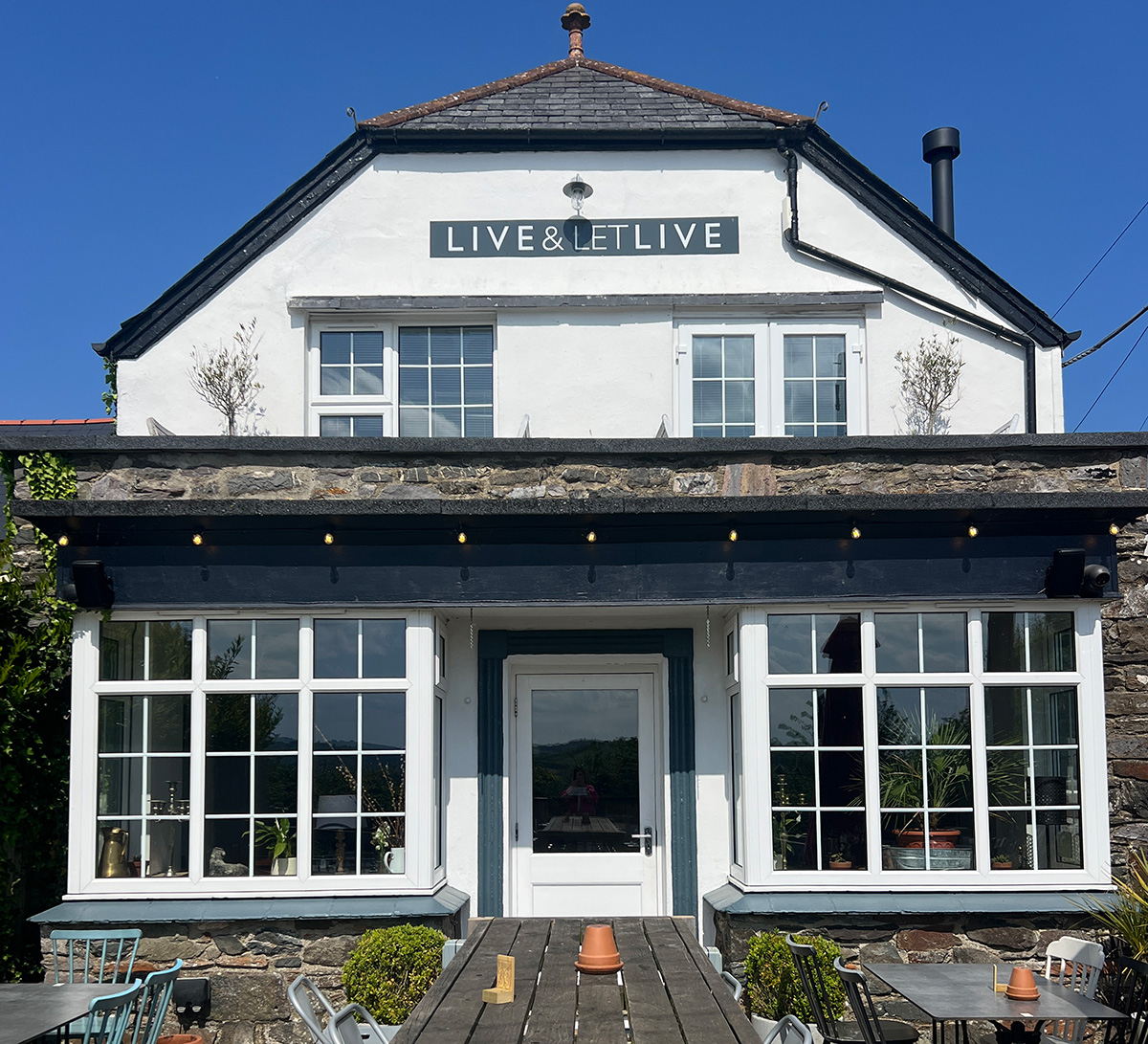 Live and Let Live Pub